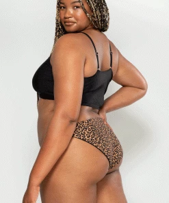 SAS Long Lined Bikini Top | Black Hue